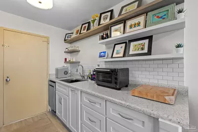 825 Bayshore Dr #605, Pensacola, FL 32507 - Photo 11