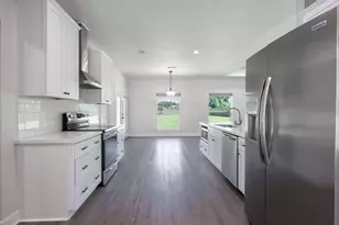4090 Manchester Ct, Pace, FL 32571 - Photo 5
