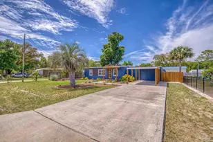 608 Edgewater Dr, Pensacola, FL 32507 - Photo 41