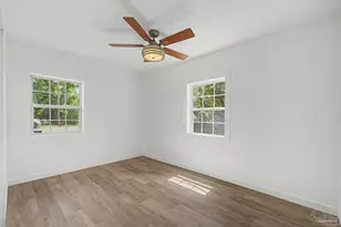 608 Edgewater Dr, Pensacola, FL 32507 - Photo 33