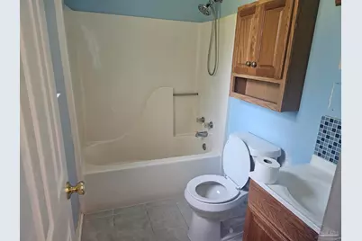 4915 Tulip Dr, Pensacola, FL 32506 - Photo 3