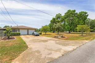 4576 Woodbine Rd, Pace, FL 32571 - Photo 7