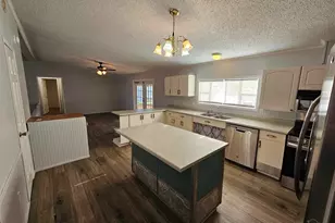 5300 Persimmon Hollow Rd, Milton, FL 32583 - Photo 9