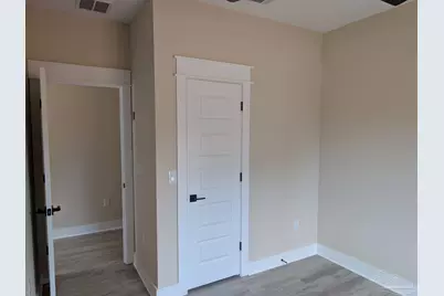 3028 N 11th Ave, Milton, FL 32583 - Photo 9