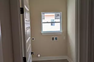 3028 N 11th Ave, Milton, FL 32583 - Photo 11