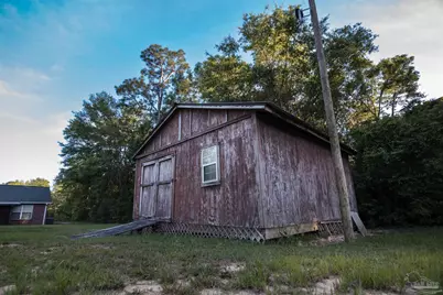 846 Candy Ln, Cantonment, FL 32533 - Photo 13