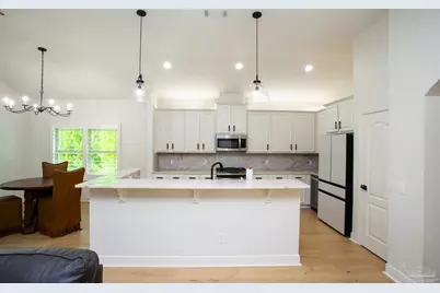 8725 Rush Ln, Pensacola, FL 32526 - Photo 15