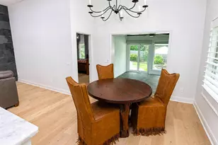 8725 Rush Ln, Pensacola, FL 32526 - Photo 13