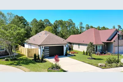8725 Rush Ln, Pensacola, FL 32526 - Photo 5