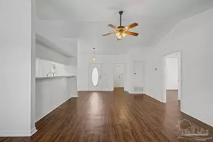 412 Strandview Dr, Pensacola, FL 32534 - Photo 11