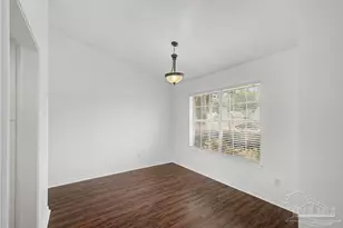 412 Strandview Dr, Pensacola, FL 32534 - Photo 23