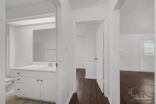 412 Strandview Dr, Pensacola, FL 32534 - Photo 25
