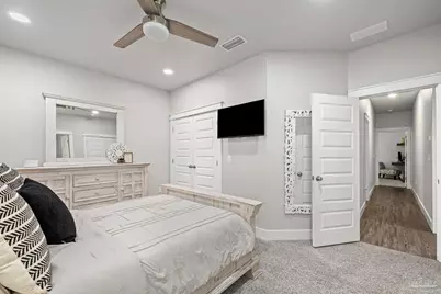 6808 Santa Clara Dr, Navarre, FL 32566 - Photo 35