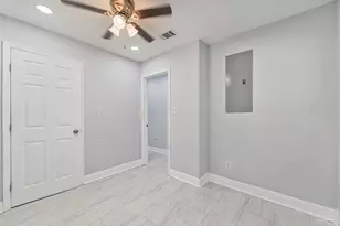 212 Shadow Lawn Ln, Pensacola, FL 32507 - Photo 9