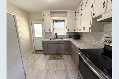 6443 Walnut St, Milton, FL 32570 - Photo 9