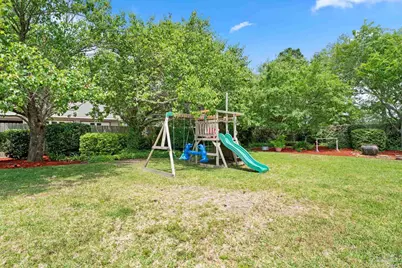 510 Windrose Cir, Pensacola, FL 32507 - Photo 35