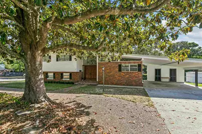 204 Poinciana Dr, Gulf Breeze, FL 32561 - Photo 37