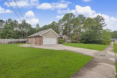 8135 Nevada St, Navarre, FL 32566 - Photo 3
