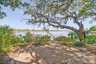 110 Highpoint Dr, Gulf Breeze, FL 32561 - Photo 65