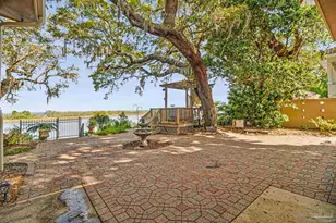 110 Highpoint Dr, Gulf Breeze, FL 32561 - Photo 43