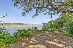 110 Highpoint Dr, Gulf Breeze, FL 32561 - Photo 47