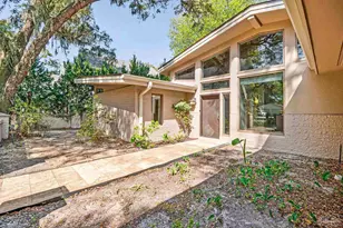 110 Highpoint Dr, Gulf Breeze, FL 32561 - Photo 9