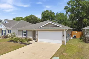 2752 Savannah Michelle Ln, Pensacola, FL 32534 - Photo 3