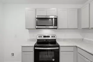 2752 Savannah Michelle Ln, Pensacola, FL 32534 - Photo 13