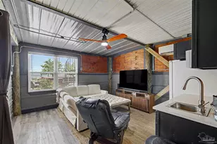 1089 Pearson Rd, Milton, FL 32583 - Photo 35