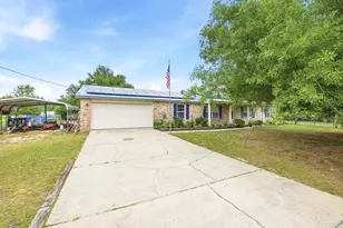 9460 American Farms Rd, Milton, FL 32583 - Photo 1