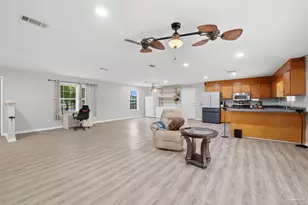 9460 American Farms Rd, Milton, FL 32583 - Photo 11