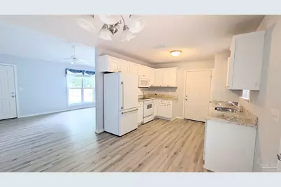 2758 Manuel Cir, Lillian, AL 36549 - Photo 5
