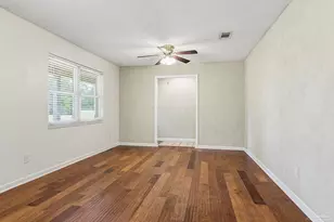 7227 Shelby Ln, Pensacola, FL 32526 - Photo 13