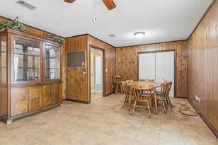 7227 Shelby Ln, Pensacola, FL 32526 - Photo 9