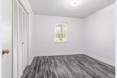 7227 Shelby Ln, Pensacola, FL 32526 - Photo 23