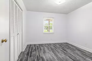 7227 Shelby Ln, Pensacola, FL 32526 - Photo 23