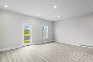 29 Hatten Ct, Mary Esther, FL 32569 - Photo 9