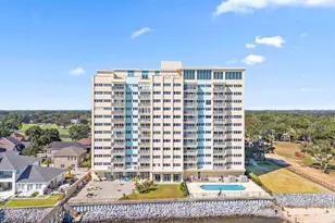 825 Bayshore Dr, Pensacola, FL 32507 - Photo 49