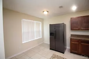 3417 W Fisher St, Pensacola, FL 32505 - Photo 11