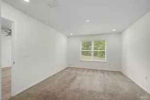 5886 Blackhorse Cir, Pensacola, FL 32526 - Photo 25