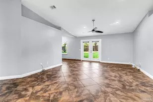 7933 Skyview Blvd, Navarre, FL 32566 - Photo 17