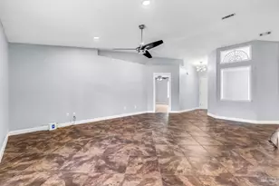 7933 Skyview Blvd, Navarre, FL 32566 - Photo 19