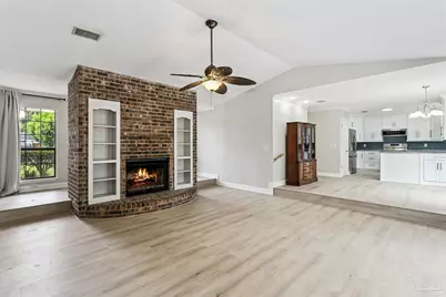 312 Florida Ave, Gulf Breeze, FL 32561 - Photo 3