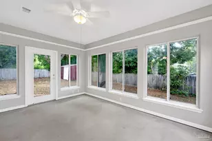 302 Teakwood Cir, Pensacola, FL 32506 - Photo 17