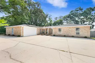 302 Teakwood Cir, Pensacola, FL 32506 - Photo 37