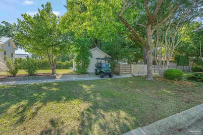 1524 E Strong St, Pensacola, FL 32501 - Photo 65