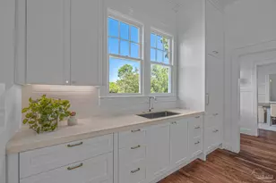 1524 E Strong St, Pensacola, FL 32501 - Photo 21