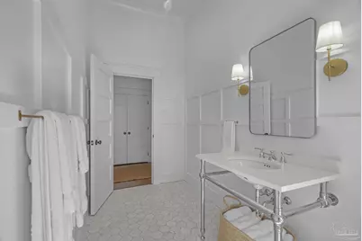 1524 E Strong St, Pensacola, FL 32501 - Photo 49