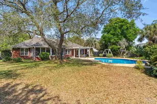 3823 Saber Tooth Cir, Gulf Breeze, FL 32563 - Photo 55