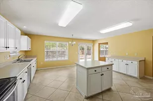 1441 Connemara Cir, Gulf Breeze, FL 32563 - Photo 17
